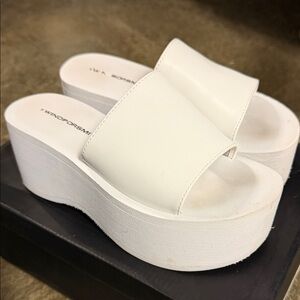 Windsor Smith Chelsea WHTEAWHT White Platform Slide Sandals, Sz 5/36